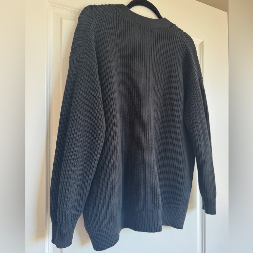 Like New Quince 100% Organic Cotton Oversized
Boyfriend Cardigan Black Medium - Picture 6 of 10